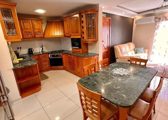 Thea Διαμέρισμα