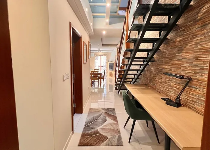 Διαμέρισμα Thea *